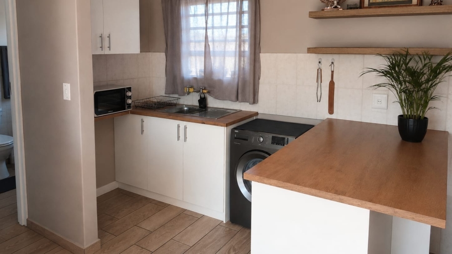 1 Bedroom Property for Sale in Middedorp Western Cape